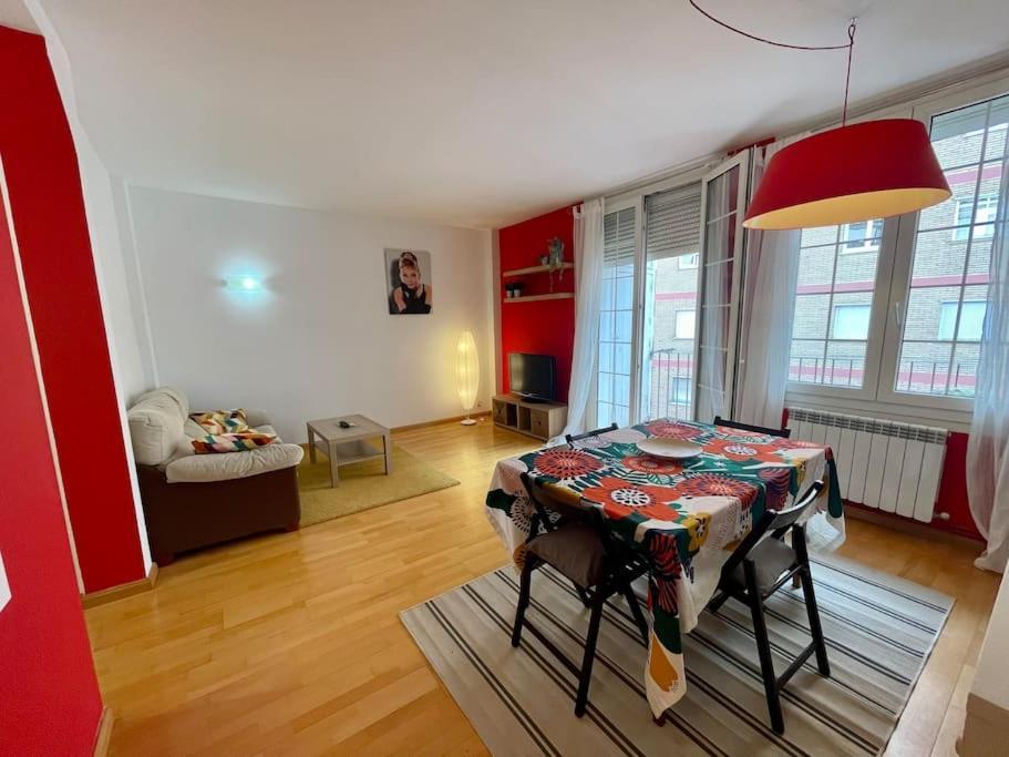Acogedor Apartamento En Saragosse Extérieur photo